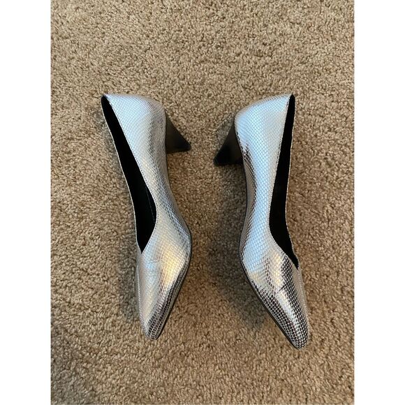 ISABEL MARANT Poomi Metallic Pumps In Silver, Size EU 40 / US 9, MSRP $556 - Picture 4 of 10